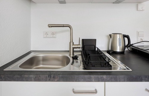 Bad Krozingen Apartment | Studio Apartment 'Tunsel' with Wi-Fi