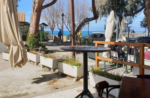 Contrada Difesa II VV Apartment | Studio apartment - garden. 5 star resort - 15 mins walk to beach, 2 pools