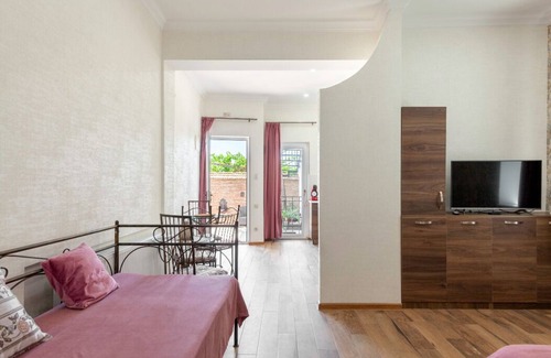 mtatsminda Apartment | Studio Apartment on top of old Tbilisi with a 180 degree View of the city
