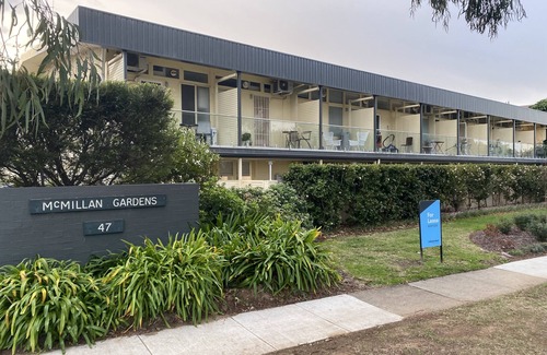 Fyshwick Apartment | Studio Apartment in Griffith - Studio 35