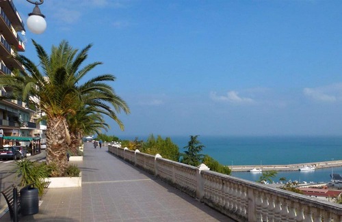 Ortona Apartment | Studio apartment in the old town of Ortona a jump