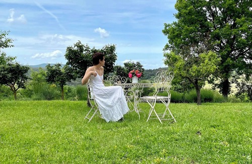 Siena Apartment | Studio apartment with private garden and vineyard view
