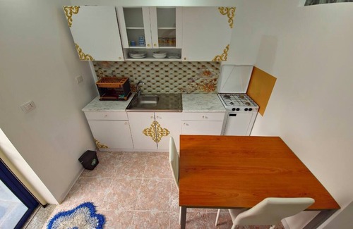 Pizzo Apartment | Studio apartment with sea view