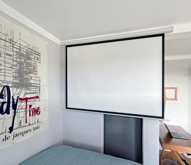Quartier du Petit-Montrouge Apartment | Studio Artiste Paris