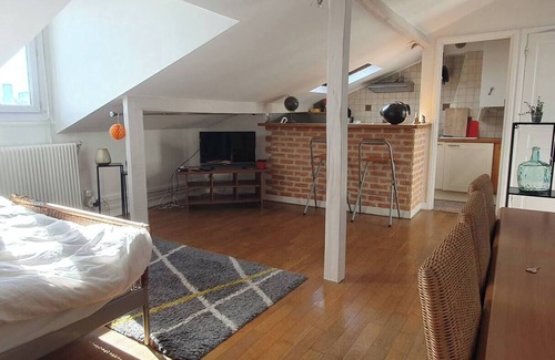 Bois-Colombes Apartment | Studio au Calme Avec Vue, 10mn de Paris Saint-lazare