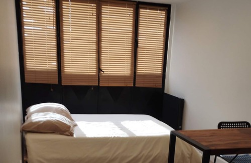 Neuilly-Plaisance Apartment | Studio au Calme Donnant sur Jardin