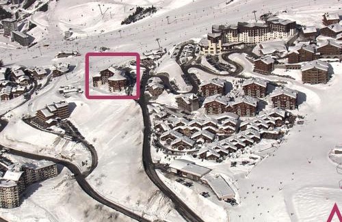 Reberty Apartment | Studio avec lit clos savoyard et coin montagne au pied des pistes - FR-1-452-101