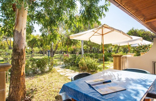Chiesiola Apartment | Studio 'Baia Falcone-Comfort Studio 205' with sea view, Wi-Fi and air conditioning