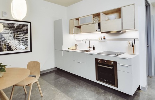 Chestnut Hill House | Studio - BentoLiving Chestnut Hill