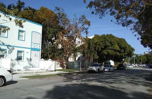 Midtown Apartment | Studio Biscayne Blvd Miami