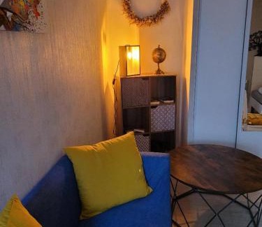 La Roche-Posay Apartment | Studio Bourbon