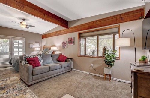 Las Vegas Apartment | Studio Bungalow.Long Term Stays