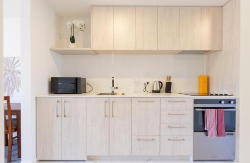 New Brighton Apartment | Studio by the beach