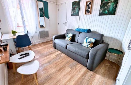 Villeneuve-Saint-Georges Apartment | Studio chic & cosy, RER D, Orly 15min