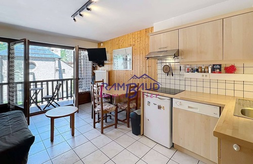 Valloire Apartment | Studio Cabin in center Valloire with Free Wifi