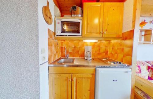 Les Saisies Apartment | Studio cabine 4 pers., Les Saisies, bal., kitchenette, prox. centre et ski - FR-1-594-145