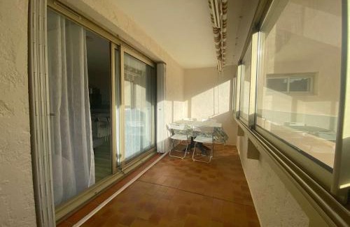 Sainte-Maxime Apartment | Studio cabine avec piscine, parking privatif, loggia et accès plage à pied - Sainte-Maxime - FR-1-226-534