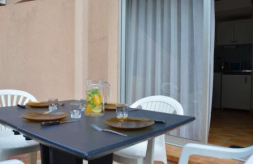 Foulquines House | Studio Cabine avec Terrasse, Piscine et Parking Privé, 4 Couchages à Narbonne Plage - FR-1-229B-62