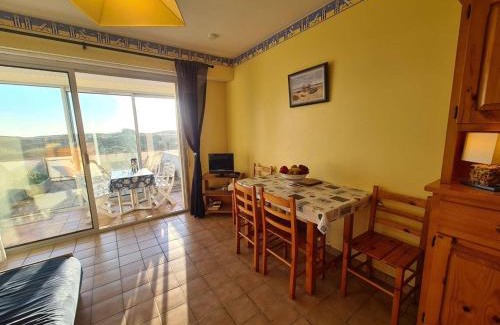 Saint-Jean-de-Monts Apartment | Studio cabine 4 pers en bord de plage, véranda, terrasse ensoleillée - Saint-Jean-de-Monts - FR-1-224C-189