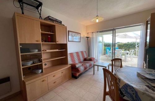 Saint-Jean-de-Monts Apartment | Studio/Cabine Mer 4 Pers: Terrasse, Près Plage, Garage Privé, Tout équipé, St-Jean-de-Monts - FR-1-224C-70