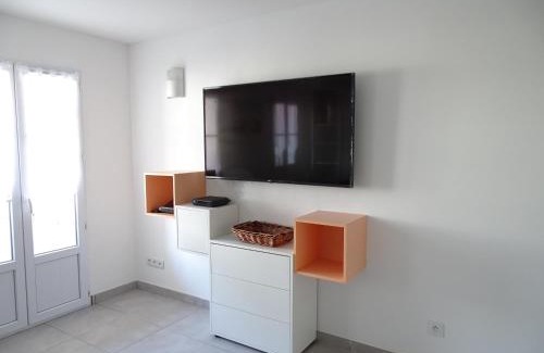 La Flotte Apartment | Studio Carline