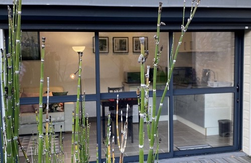 La Roche-Posay Apartment | Studio Central avec Jardin Privé, WiFi et Proche Thermes