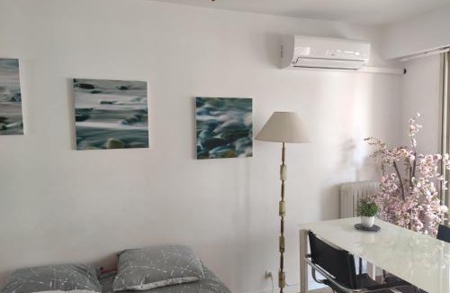 Le Piol Apartment | studio centre nice proche de mer