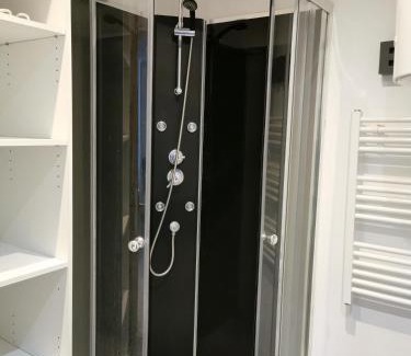 La Bourboule Apartment | Studio centre ville de la Bourboule refait neuf octobre 2022