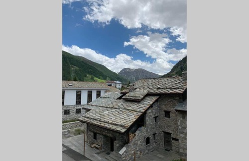 Val-d'Isere Apartment | STUDIO CHALETS DE SOLAISE