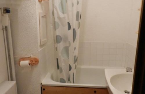 Le Pleynet Apartment | Studio chaleureux à 300m des pistes avec parking gratuit - FR-1-557A-33