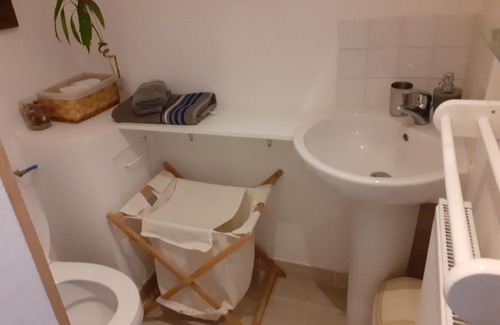 Beauvais Apartment | Studio chaleureux Beauvais-centre, gare et proche Aéroport