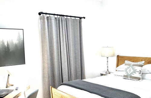 Brattleboro Apartment | Studio Close to Downtown w/Trail Access