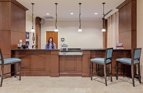St. Paul Square Apartment | Studio Close to the Convention Center | Free Breakfast + Outdoor Pool