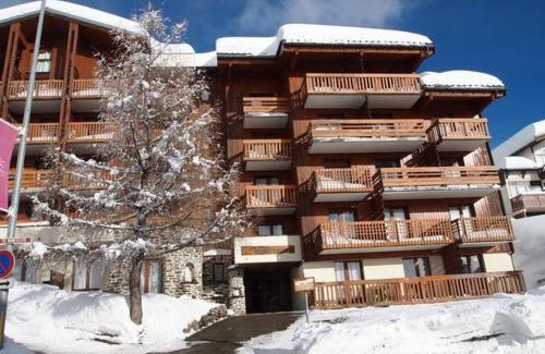 La Rosiere Apartment | Studio coin montagne proche pistes avec balcon, 4 pers, vue vallÃ©e - FR-1-275-140