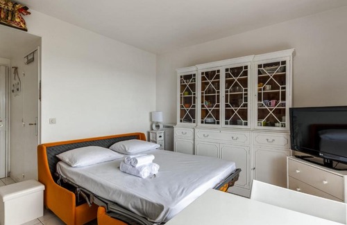 Trouville-sur-Mer Apartment | Studio Conac - Welkeys