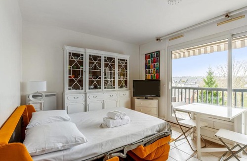 Trouville-sur-Mer Apartment | Studio Conac - Welkeys