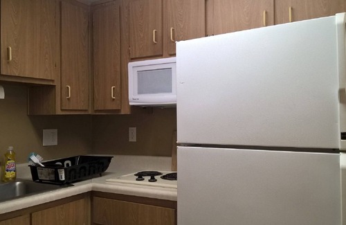 Surprise Condo | STUDIO CONDO GROUNDFLOOR 405sqft