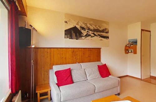 Le Grand-Bornand Apartment | Studio confortable - 4 pers, parking, animaux acceptés - FR-1-241-97