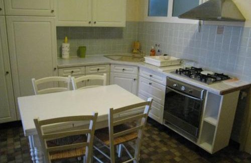 Rives de Meurthe House | Studio cosy à Nancy, proche centre, wifi inclus - FR-1-584-333