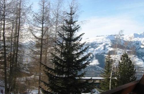 Arc-1600 Apartment | Studio cosy 3 pers à Arc 1600 - Ski aux pieds, proche commerces, balcon Sud, parking et Wifi inclus - FR-1-411-421