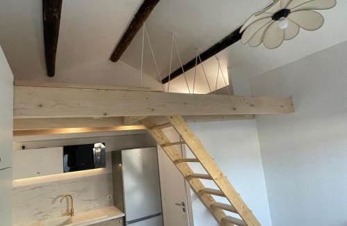 Salon-de-Provence Apartment | Studio cosy avec mezzanine