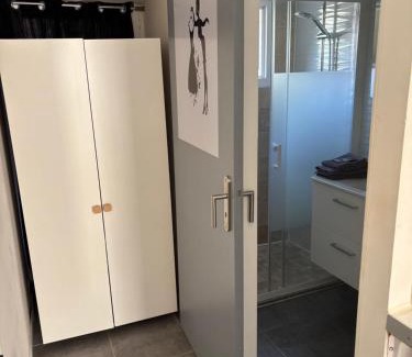 La Chamberte Apartment | Studio cosy avec jardin proche centre et plage