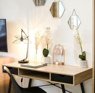 8th Arrondissement Apartment | Studio Cosy Business - Balcon Garage Fermé
