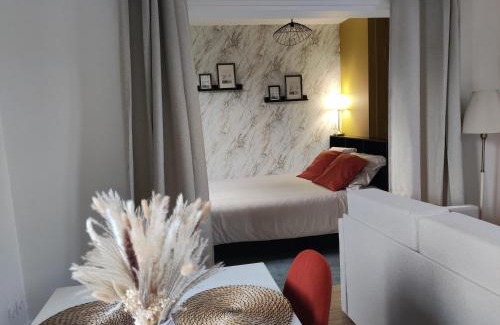 Feuquieres Apartment | Studio Cosy