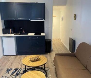 Evian-les-Bains Apartment | Studio cosy hyper centre