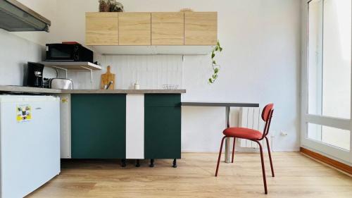 Lamalou-les-Bains Apartment | Studio Cosy Plein Soleil