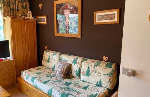 Meribel Centre Apartment | Studio cosy pour 4 personnes au centre de Méribel, proche pistes et commerces - FR-1-411-956