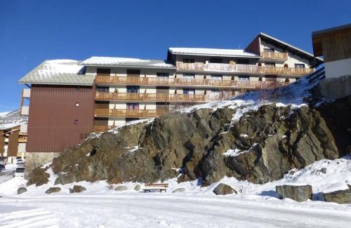 Eclose-Est Apartment | Studio cosy pour 4 pers avec balcon - Alpe d'Huez, quartier de l'Eclose, proche commerces et pistes - FR-1-405-336
