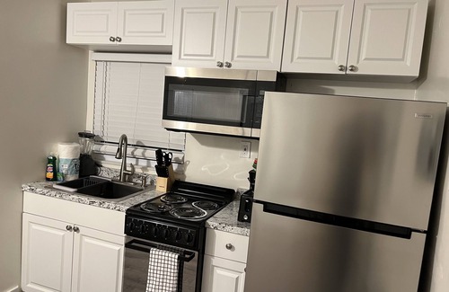 Delray Beach House | Studio Cottage, 6 blocks from Downtown