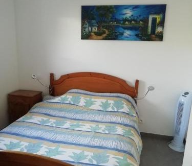 Saint-Julien-en-Born Apartment | Studio dans les pins